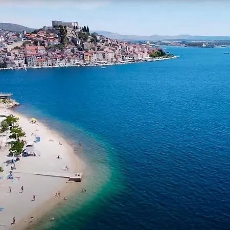 Apartment Secret Life *